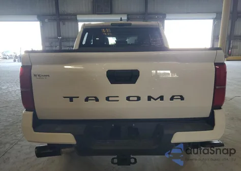 2024 Toyota Tacoma Double Cab z USA, uszkodzony, nr VIN 3TYKB5FN9RT013864